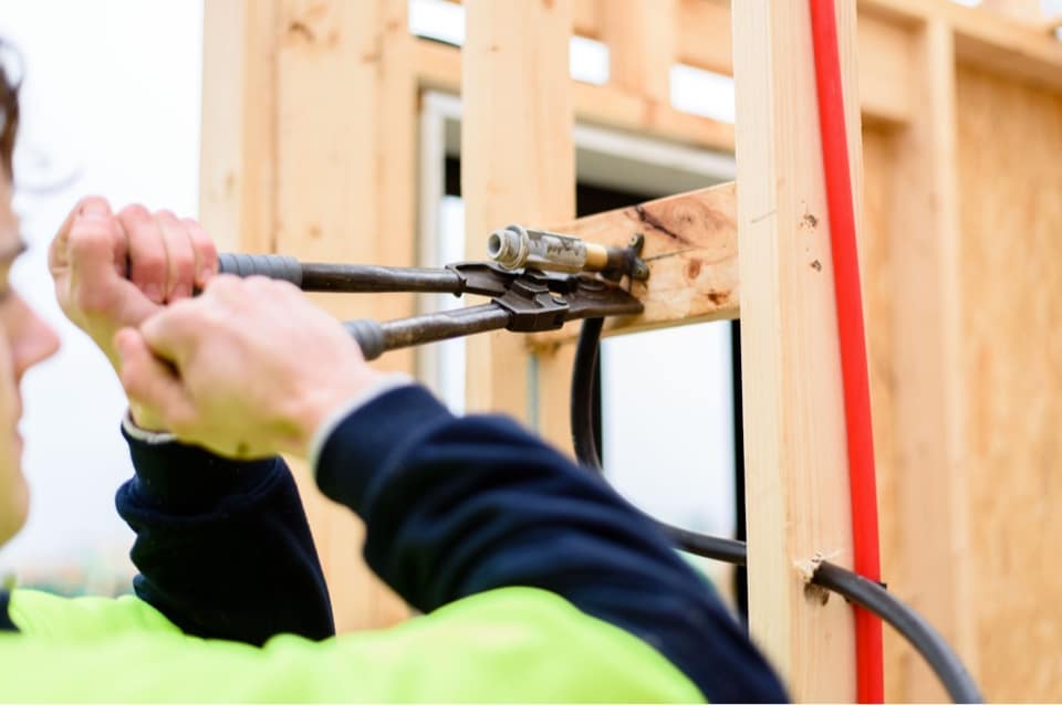 FINDING THE RIGHT CAREER PATH IN THE CONSTRUCTION INDUSTRY: CARPENTER VS PLUMBER