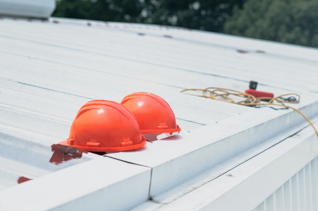 5 Reasons to Get a Career in Roof Plumbing